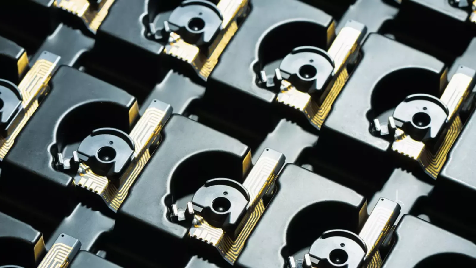 Harting 3D-MID وتصنيع الآلات ذات الأغراض الخاصة: دليل التحويل إلى منتج