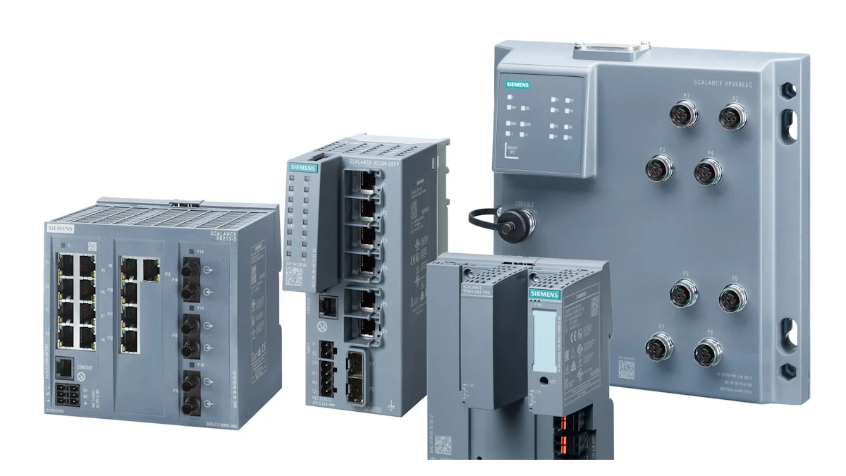 الصورة الرسمية لعائلة مبدّلات Ethernet الصناعية القابلة للإدارة Siemens SCALANCE X-200